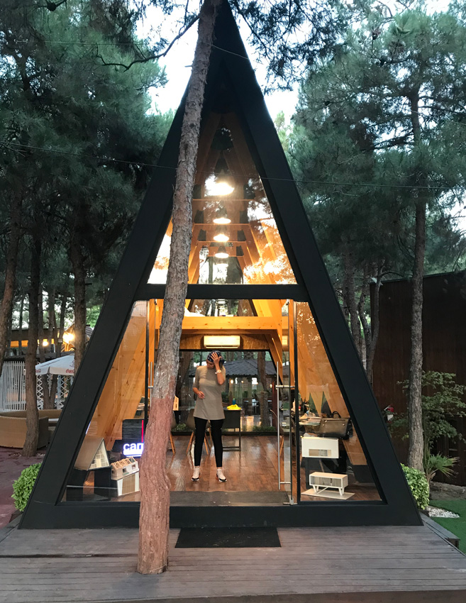 Vandar House