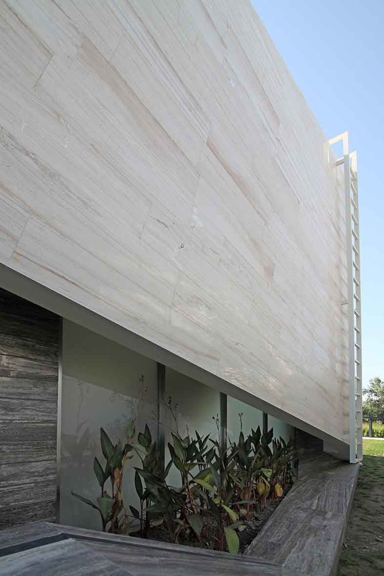 A Surfer`s Villa