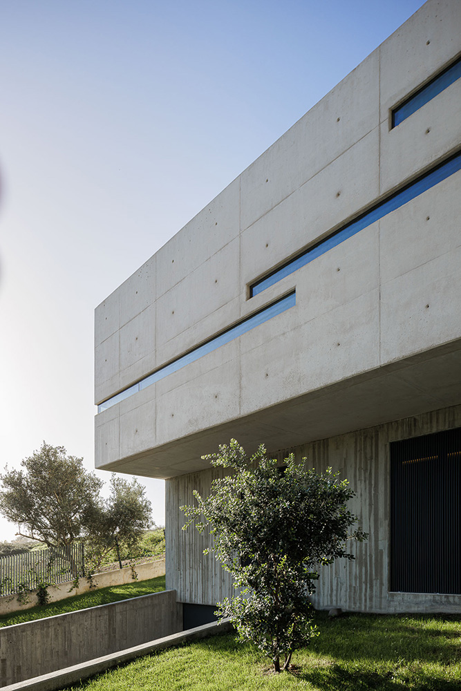 Concrete 11 Villa