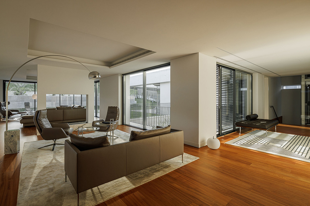 Concrete 11 Villa