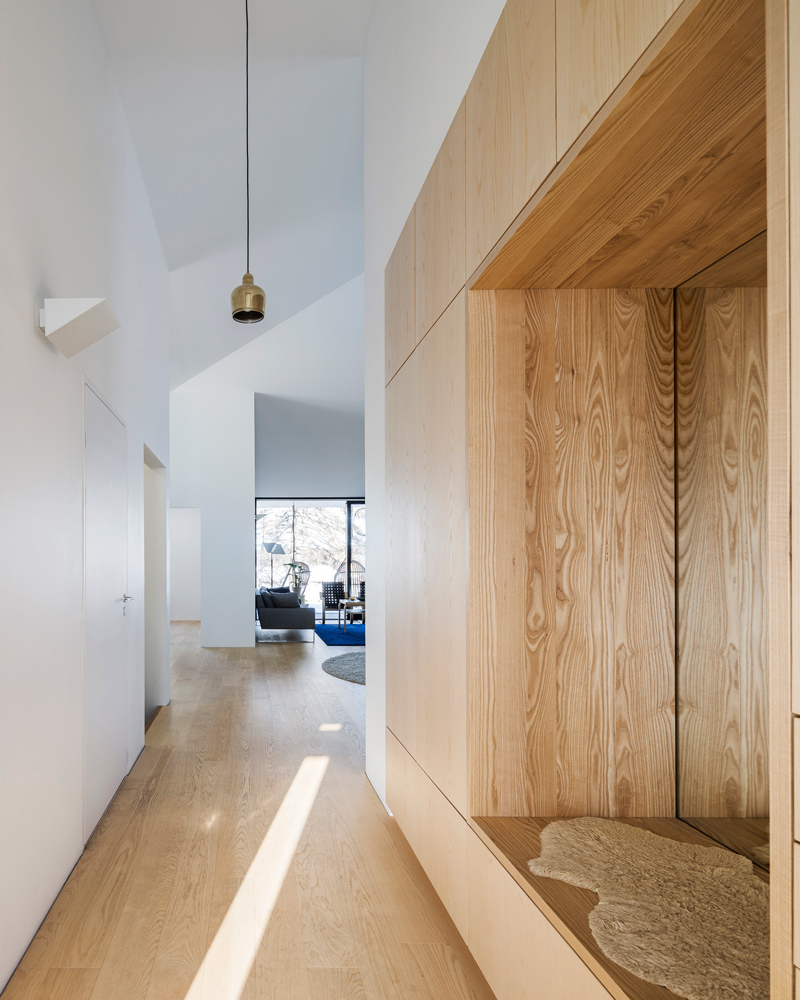 Detached Villa 