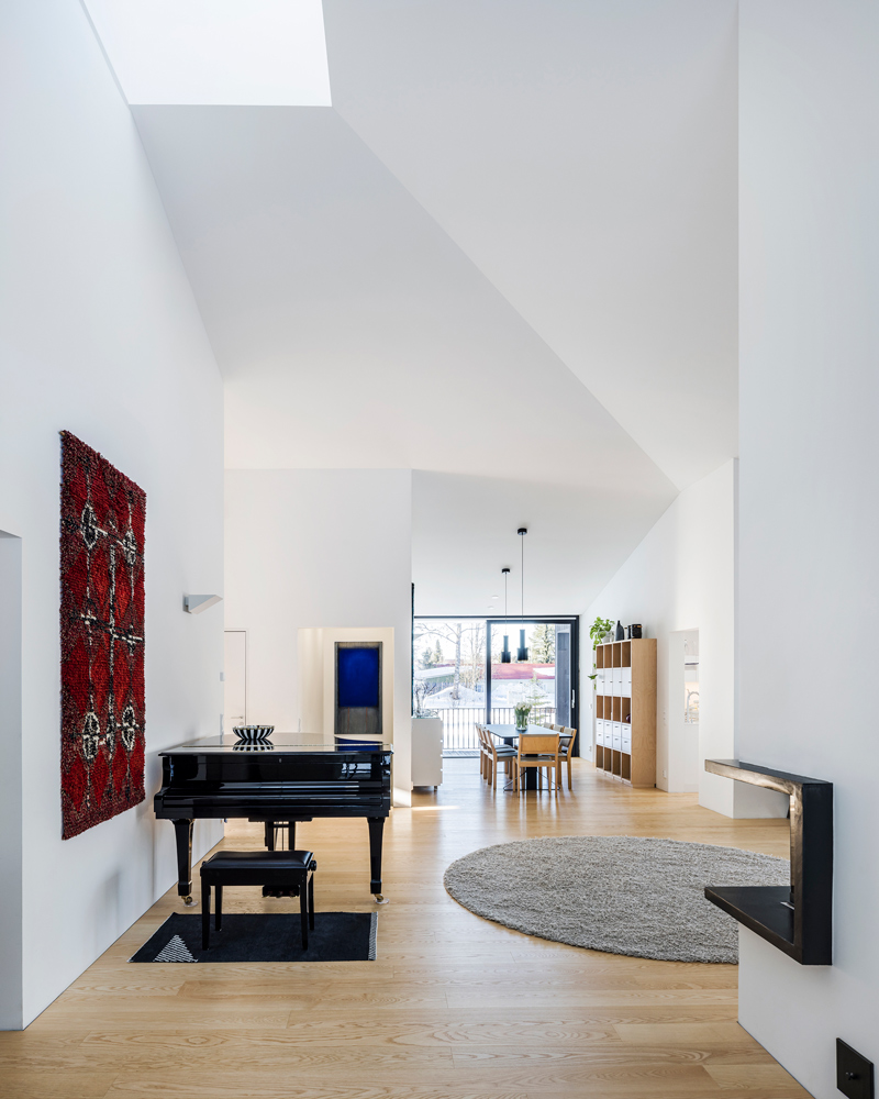 Detached Villa 