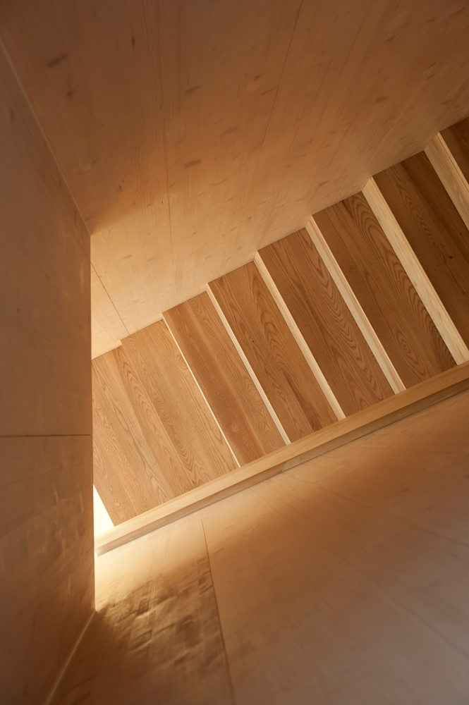 Dune House, Jarmund