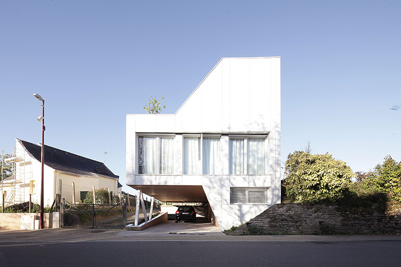 Flying Box Villa