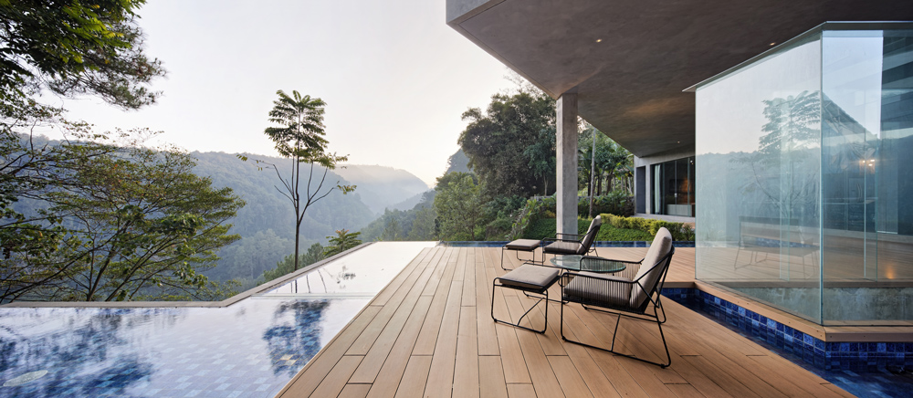 Hanging Villa