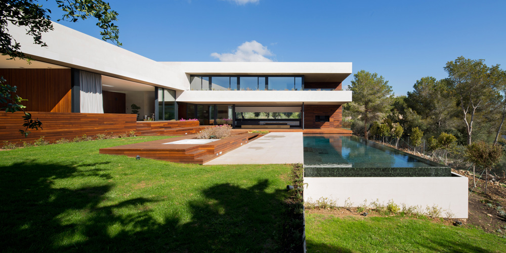 L20 House