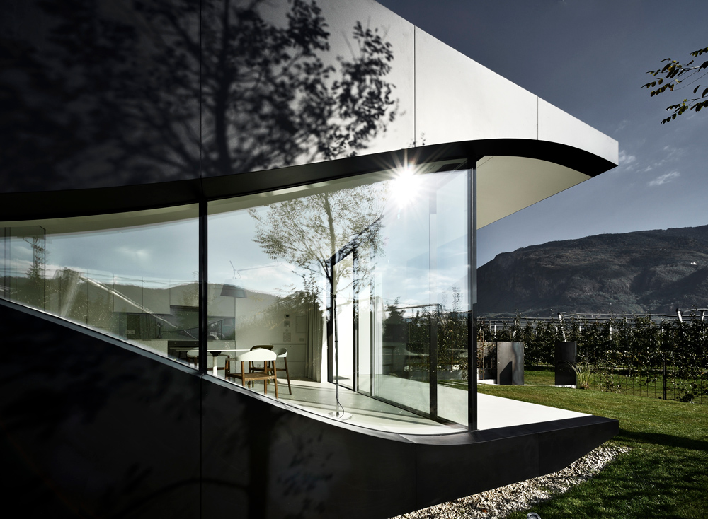 Mirror Villa 