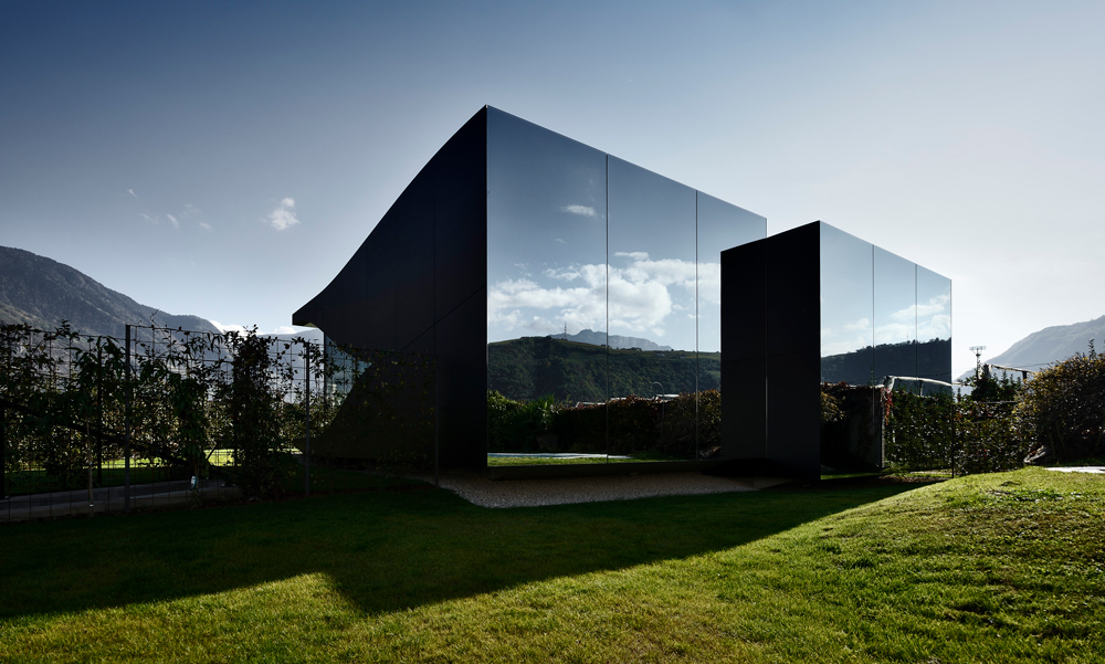 Mirror Villa 
