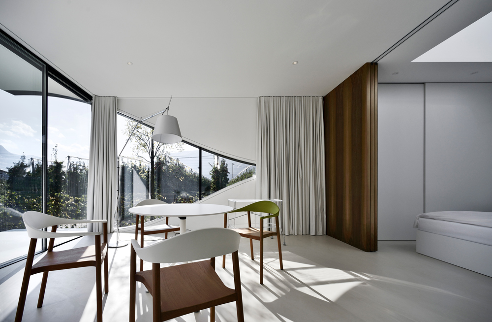 Mirror Villa 