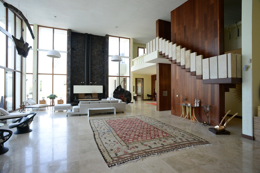 Naz-e-Delkade Villa