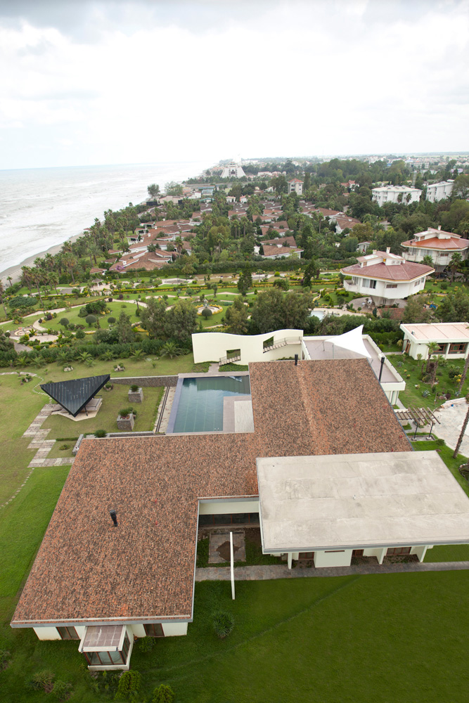 Naz-e-Delkade Villa