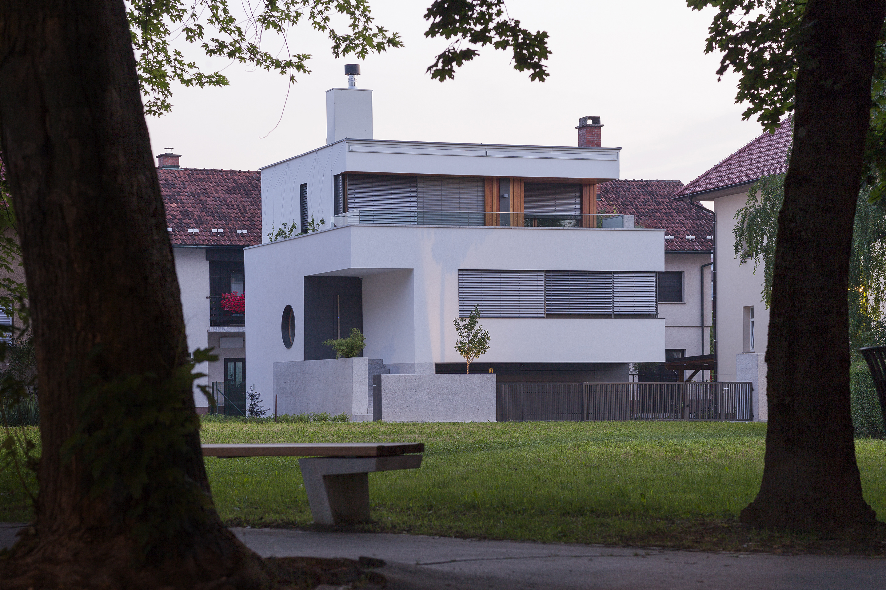 pocket size villa 