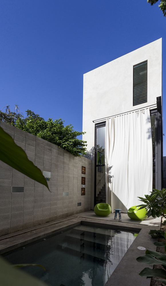 Raw Villa