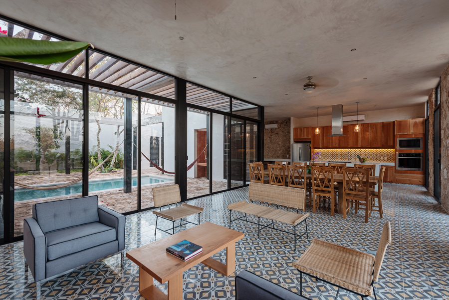 Reticular Villa