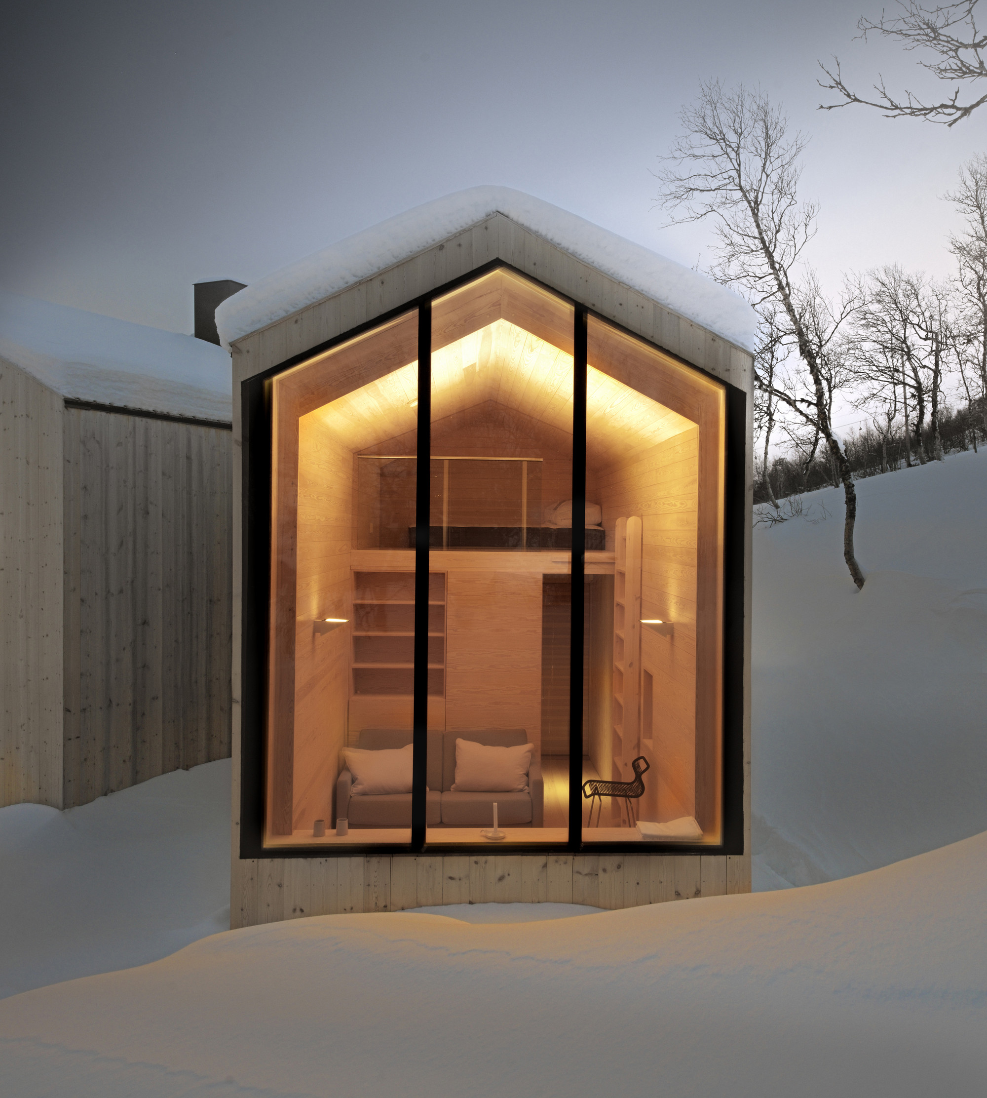 split view mountain lodge
