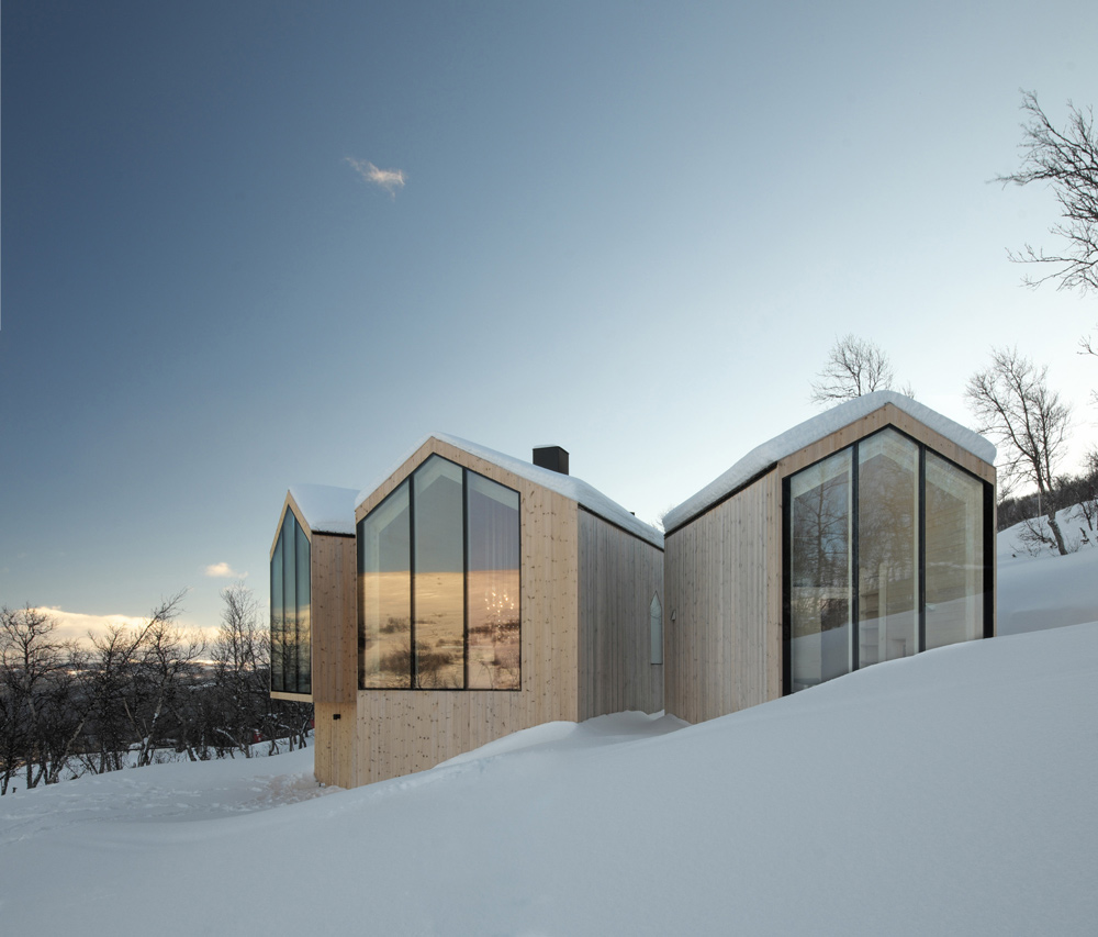 split view mountain lodge