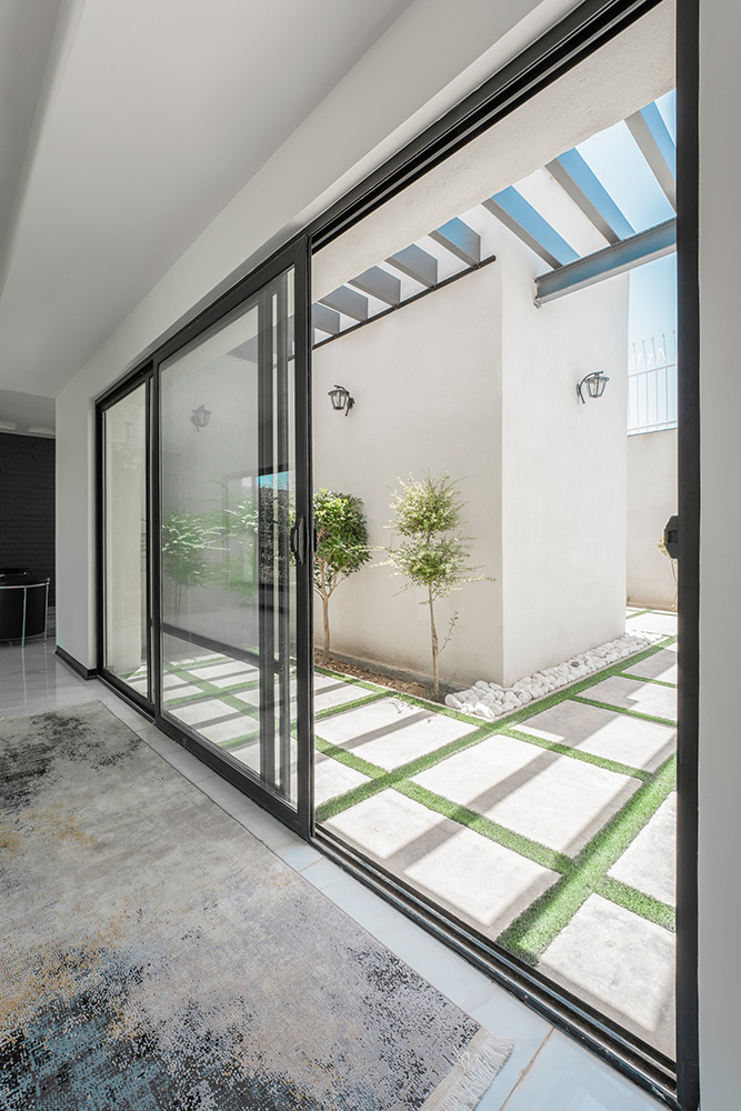 Tavakol Villa