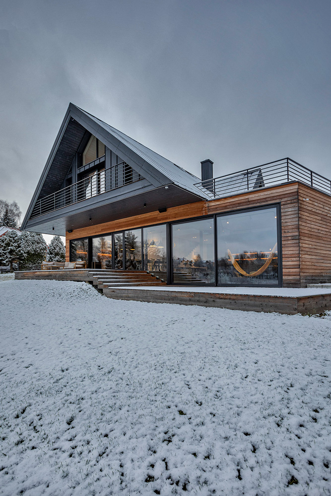 The Lesser Polish Eaves Villa 