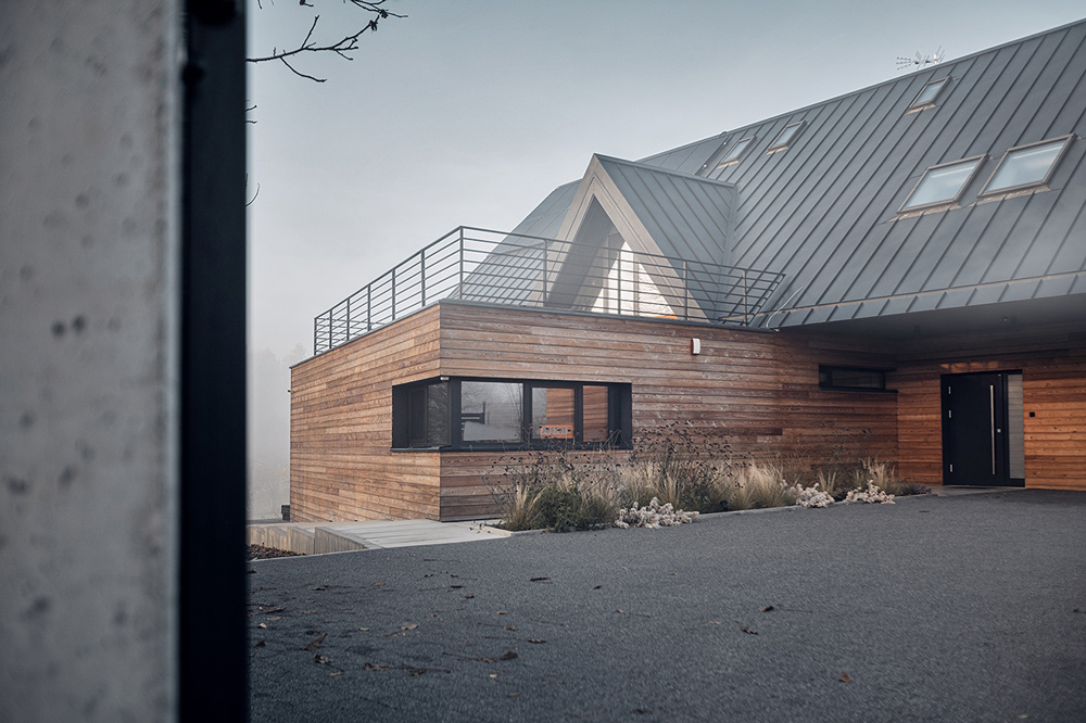 The Lesser Polish Eaves Villa 