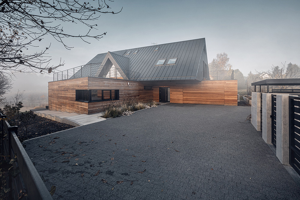 The Lesser Polish Eaves Villa 