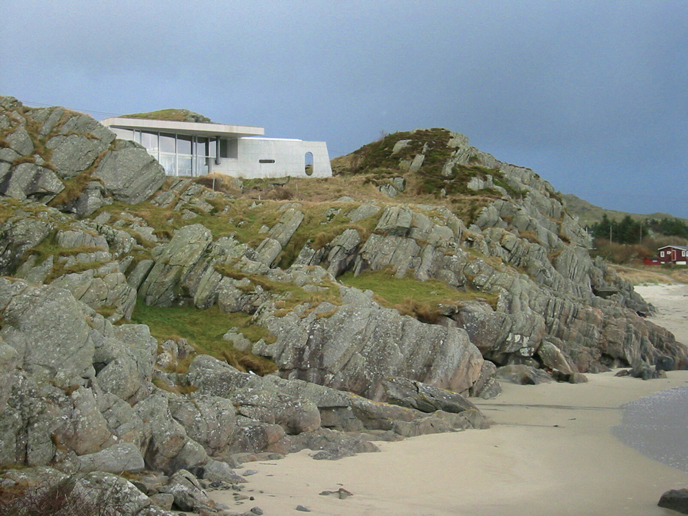 Villa by the Ocean