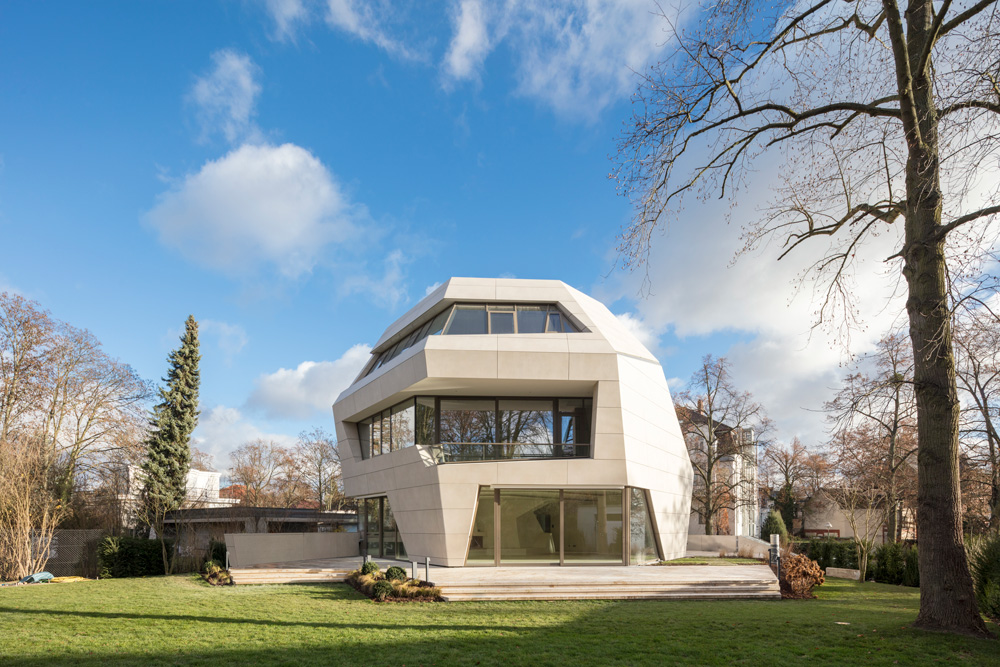 Villa M