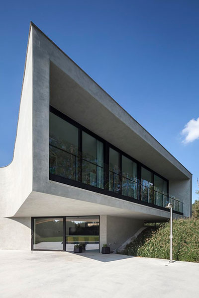 Villa MQ