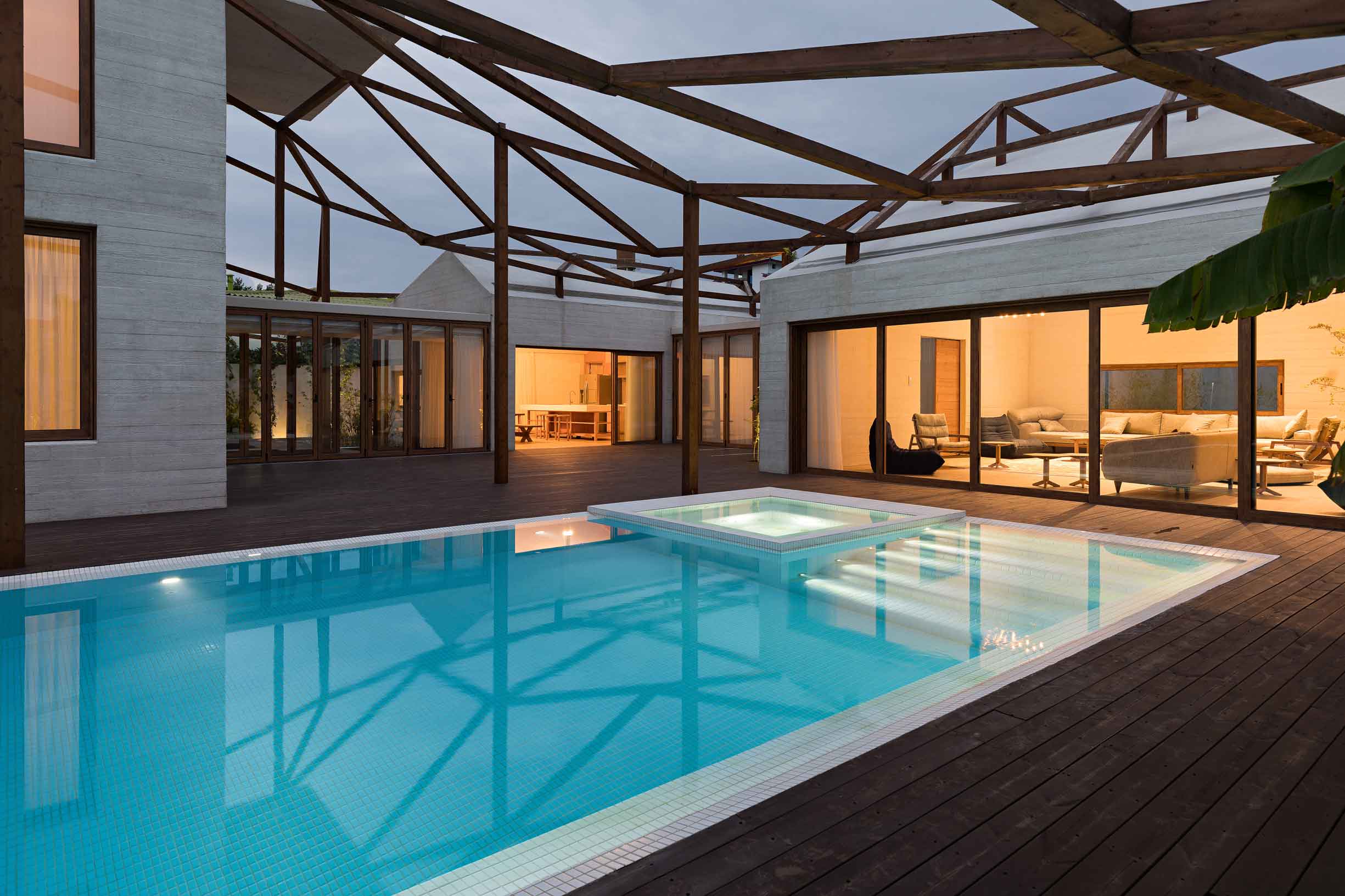 Villa Vanoosh