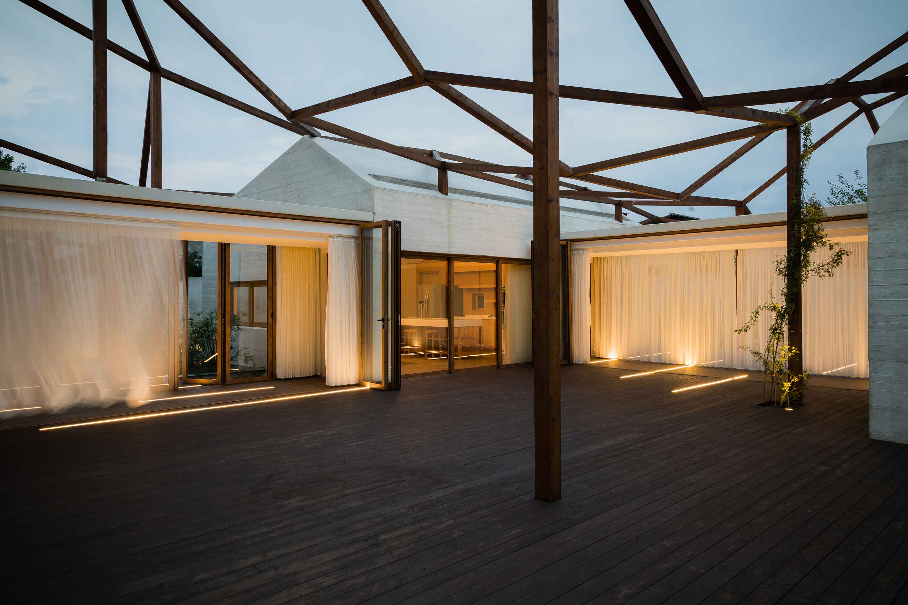 Villa Vanoosh